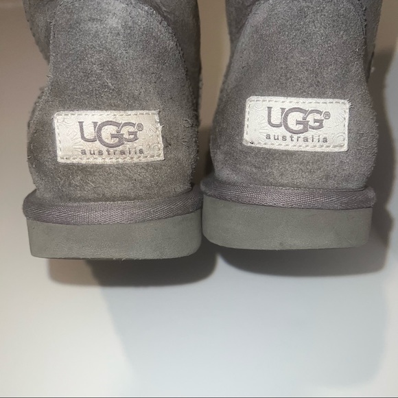 Beautiful gray Ugg Boots size 8 - Picture 6 of 11